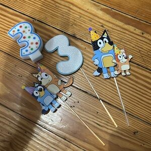 Bluey birthday cake topper